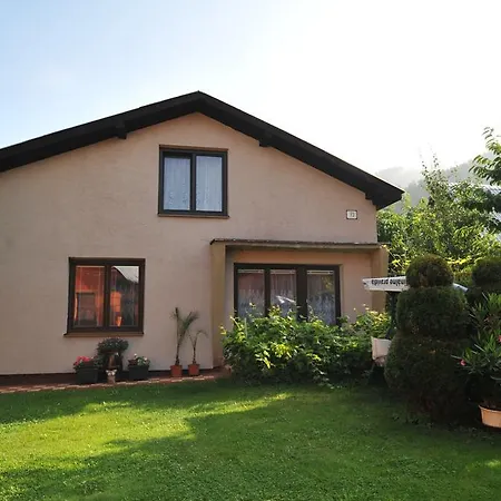 Guest house Privat Lujza Liptovska Osada